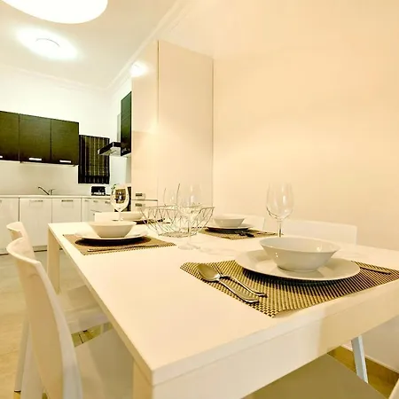 Apartamento Luxury With Pool