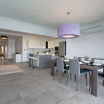 Apartment Luxury With Pool Sliema