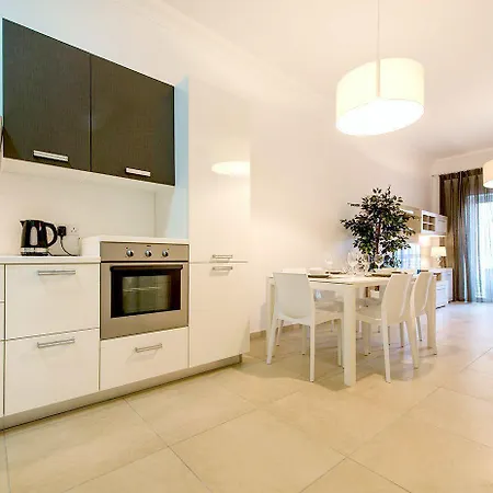 Luxury With Pool Apartment Sliema