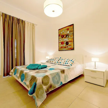 Luxury With Pool 公寓 斯利马