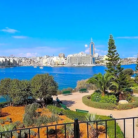Luxury With Pool Apartment Sliema