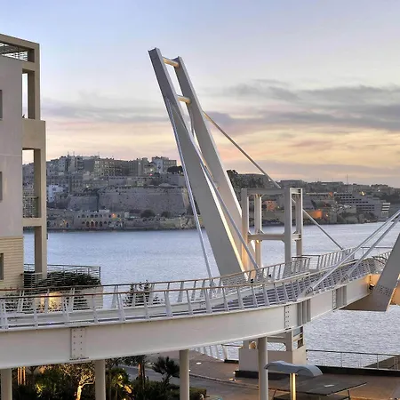 Apartamento Luxury With Pool Sliema