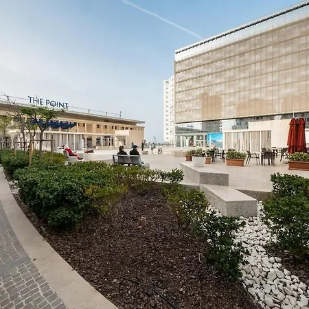 아파트 Luxury With Pool