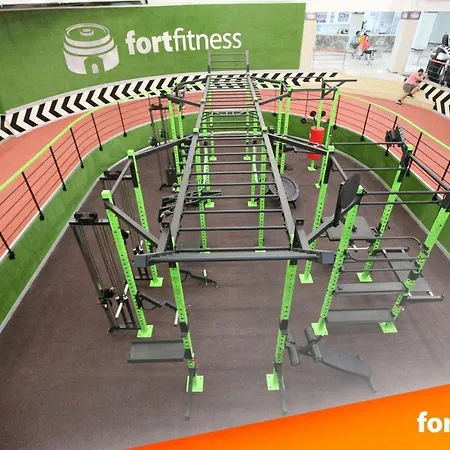 Luxury With Pool דירה סליאמה