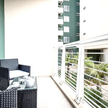 דירה Luxury With Pool