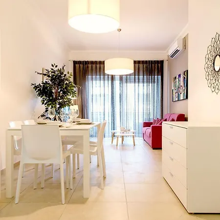 Luxury With Pool 아파트 *