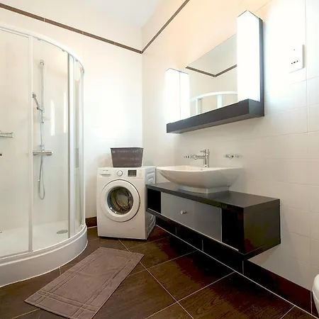 Apartment Luxury With Pool