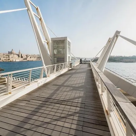 Luxury With Pool * Sliema