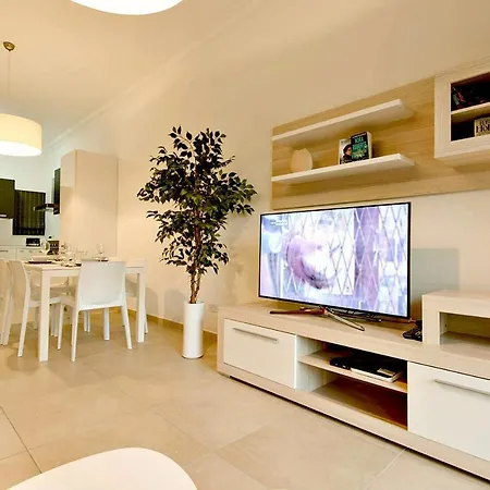 Luxury With Pool * 슬리에마