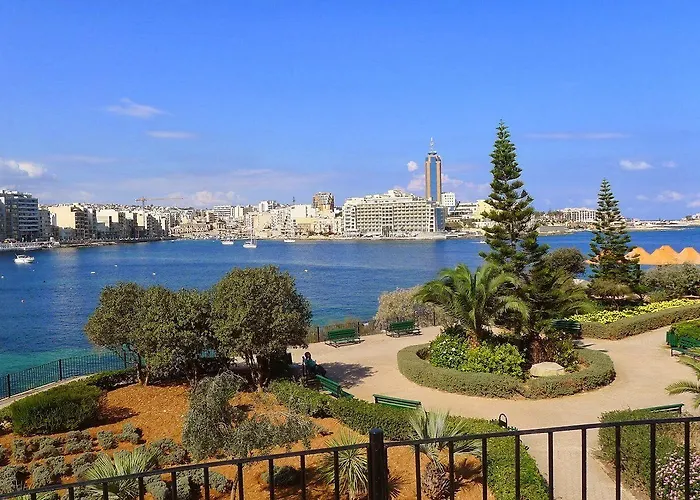 Luxury With Pool Appartement Sliema