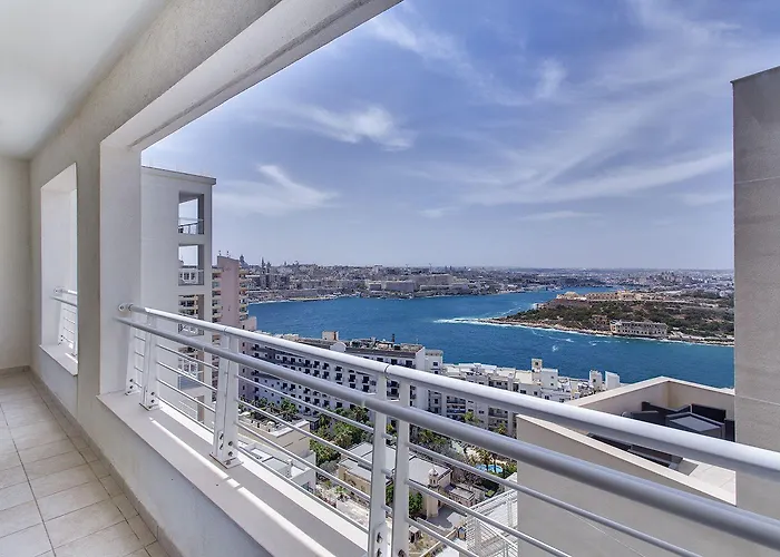 Luxury With Pool * Sliema